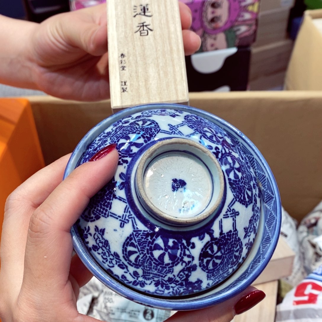 简***然如图所示 观兰器物