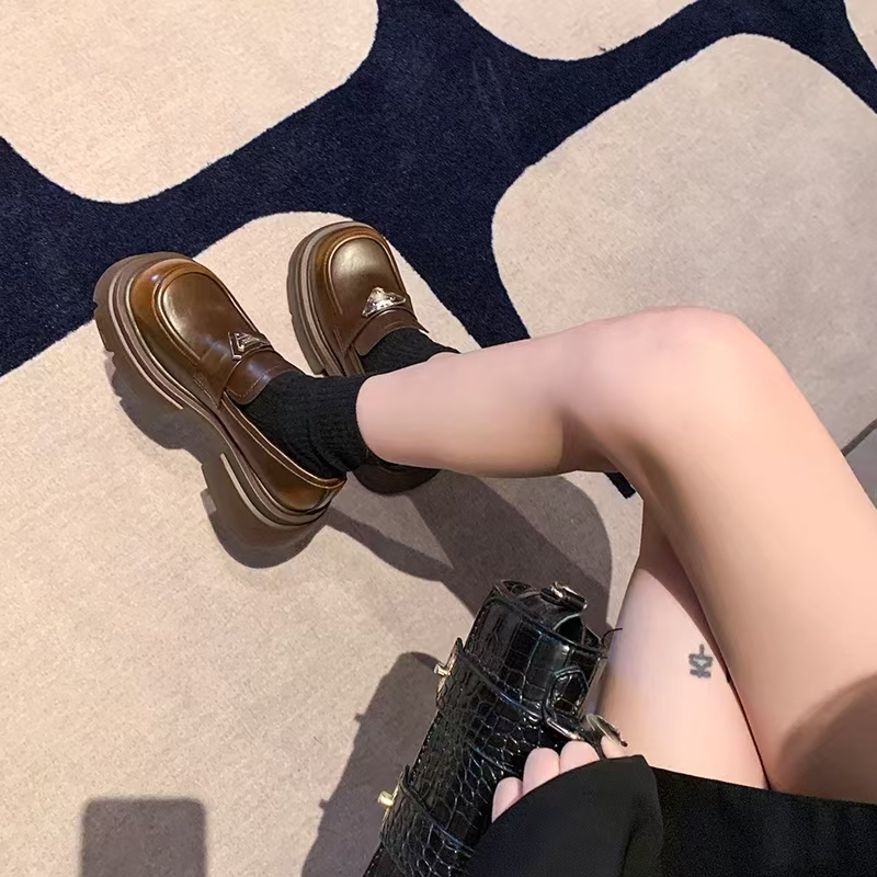 205春季新款英伦风时尚百搭厚底乐福鞋3107