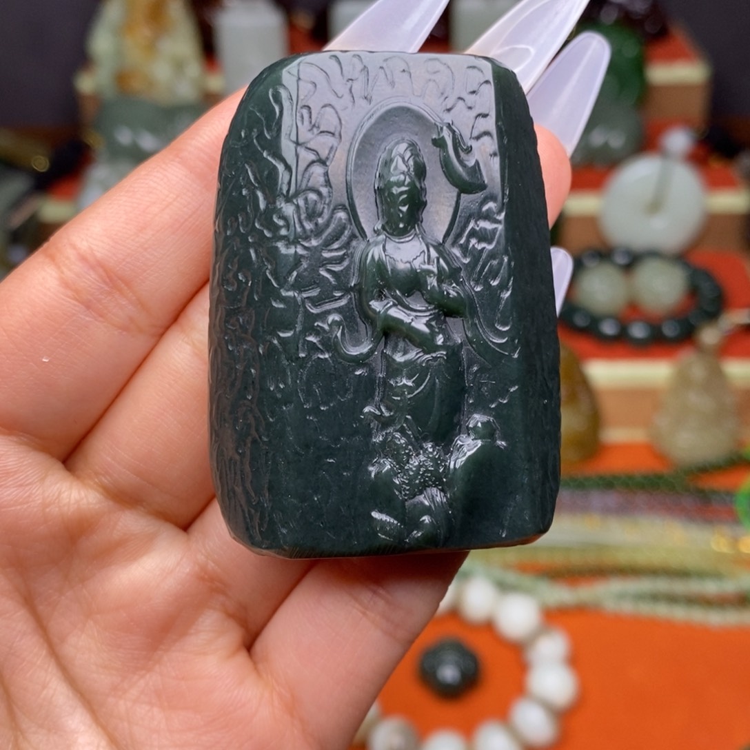 和田玉颈饰未镶嵌穿绳需备注