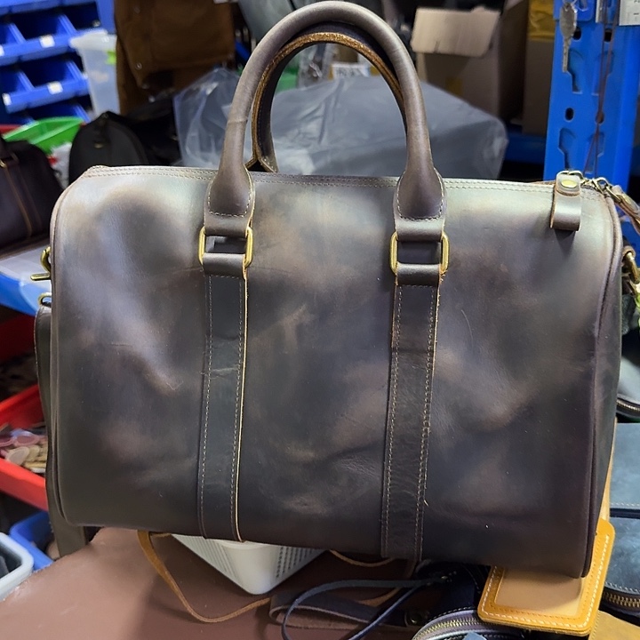 咖色疯马牛皮35厘米