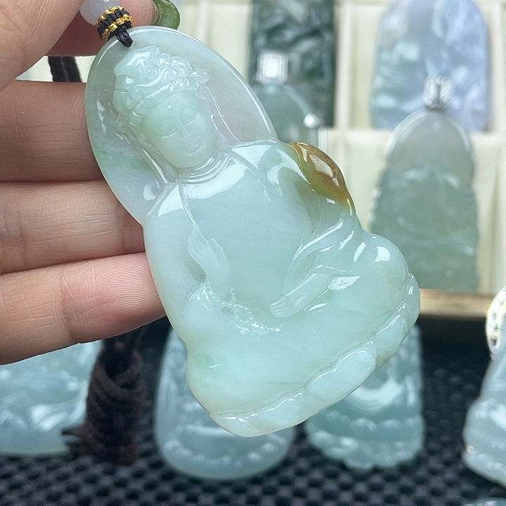 颈饰未镶嵌翡翠天然缅甸翡翠A货素衣观音