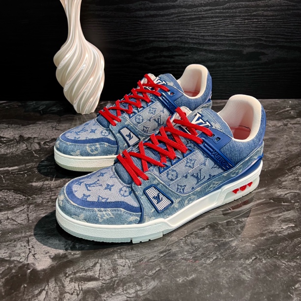 99新 LouisVuitton/路易威登 1170/42码/中国限定牛仔Trainer板鞋