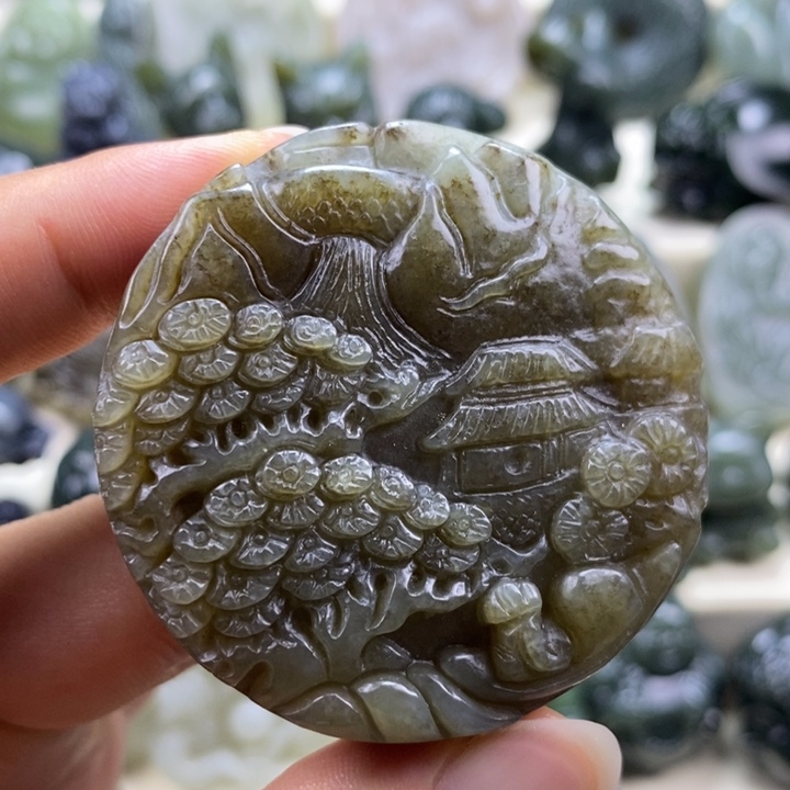 颈饰未镶嵌和田玉