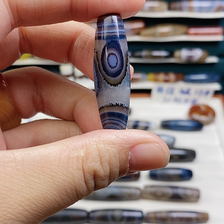 欢***迎玛瑙/玉髓未镶嵌颈饰