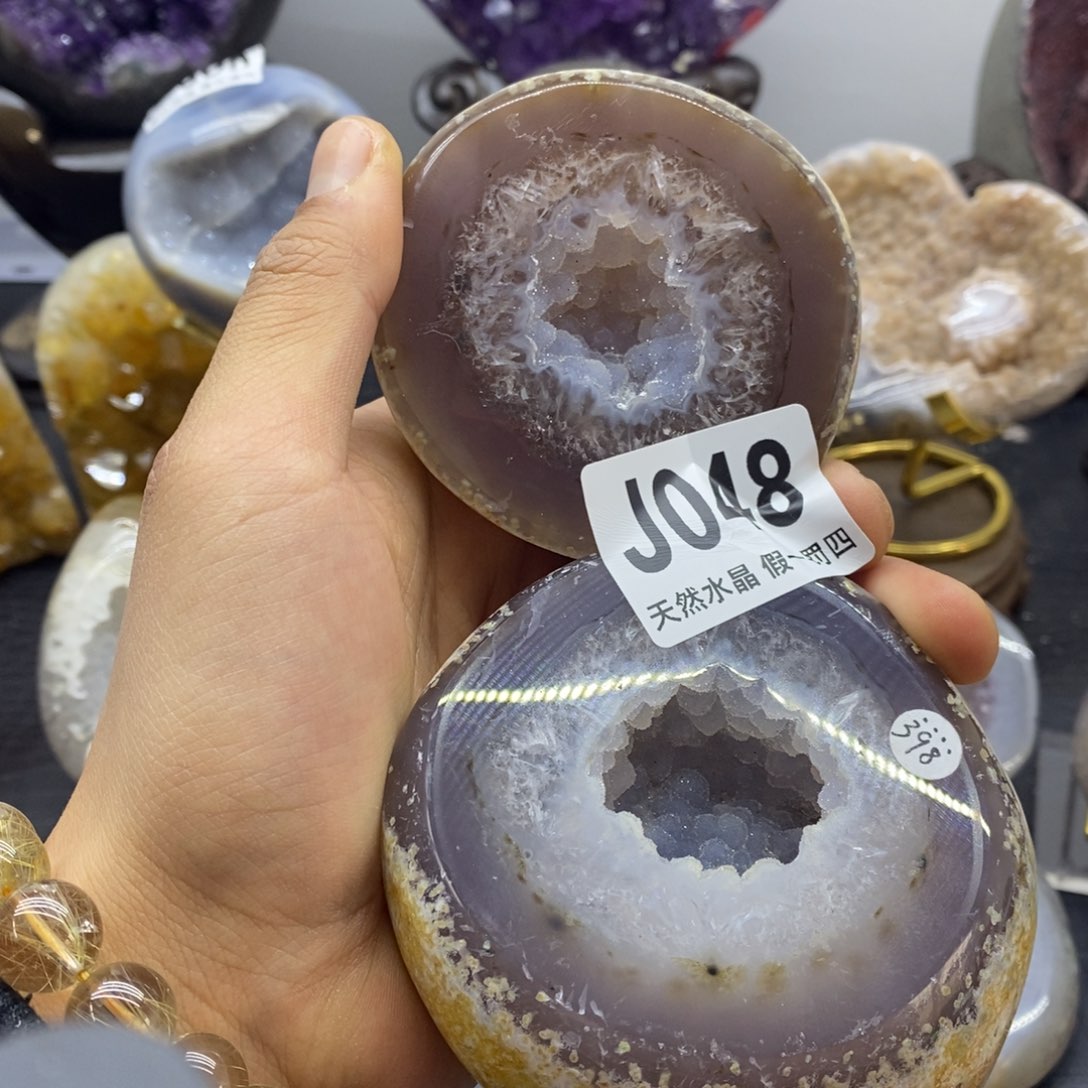 水晶大型摆件（非配饰）未镶嵌在**分