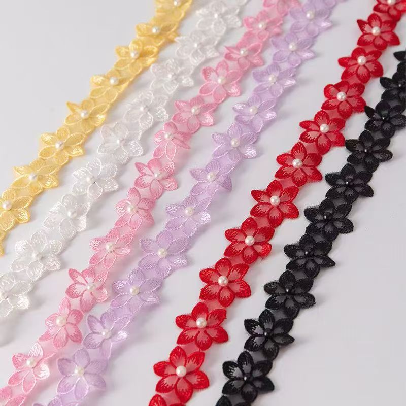 3.3单层刺绣六瓣花手工花边装扮用品