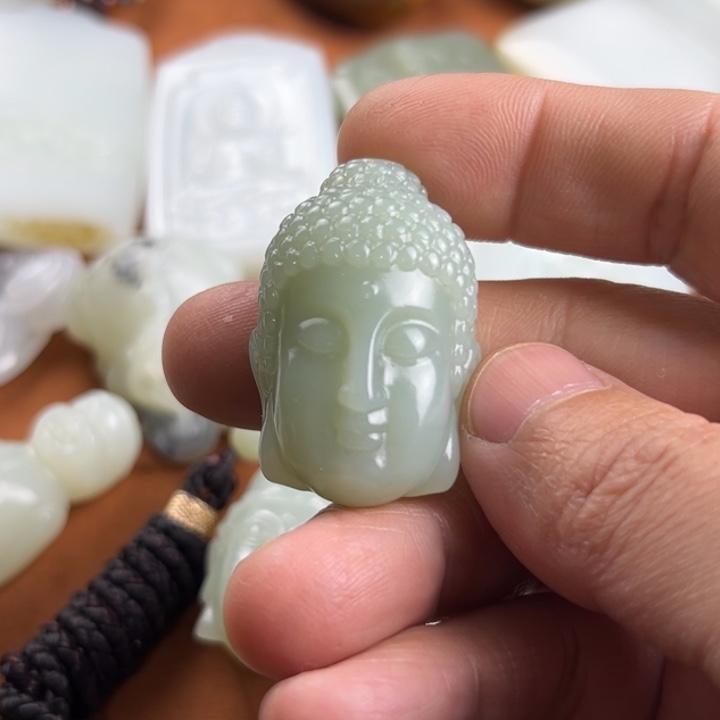 未镶嵌和田玉挂件