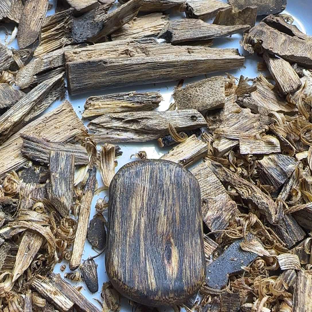 沉香沉香碎屑原汁原味