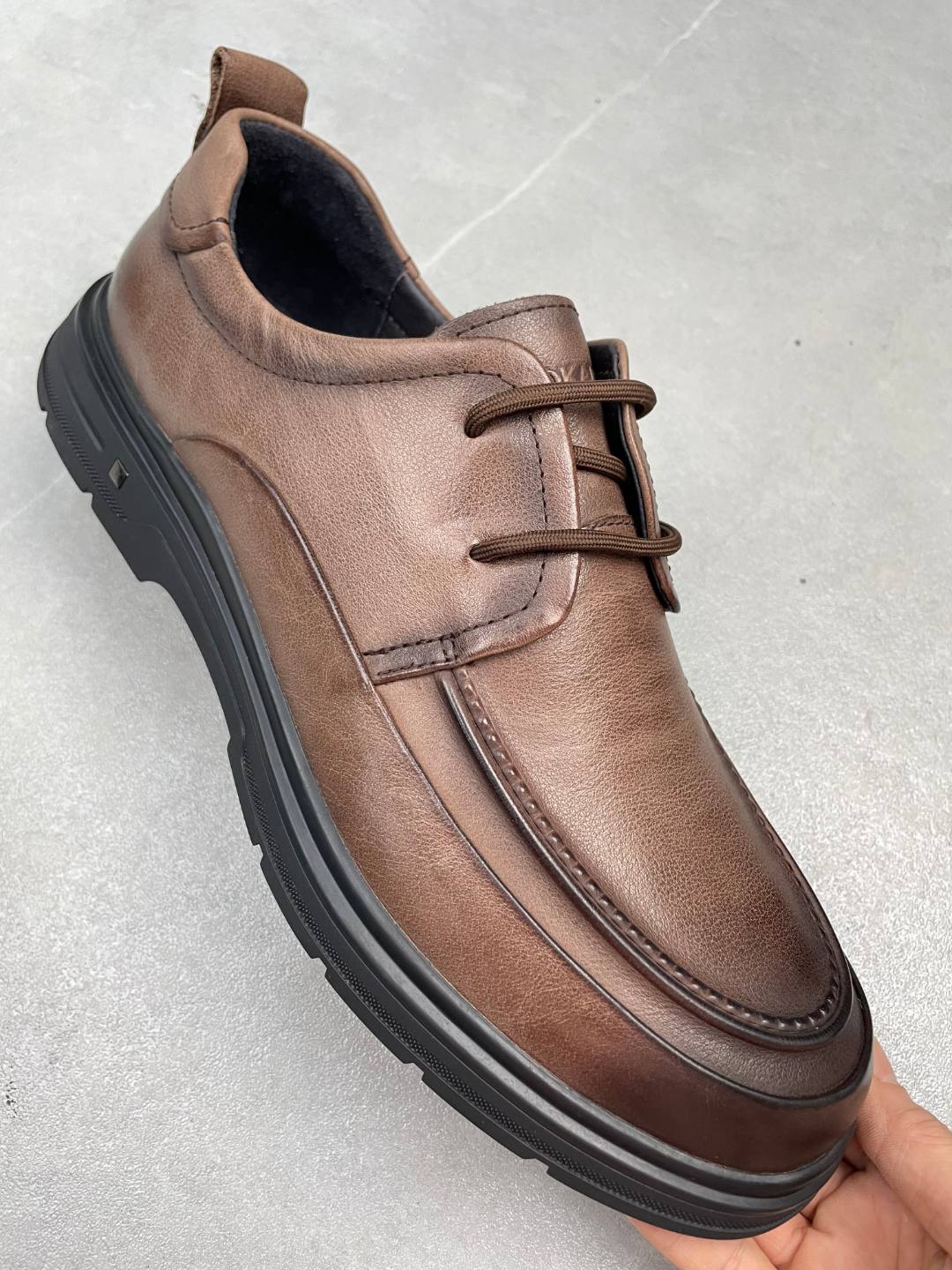 【G3065】42码 孤品推荐，时尚百搭男款、舒适男士鞋