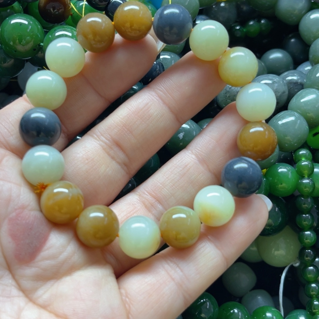 和田玉手链未镶嵌