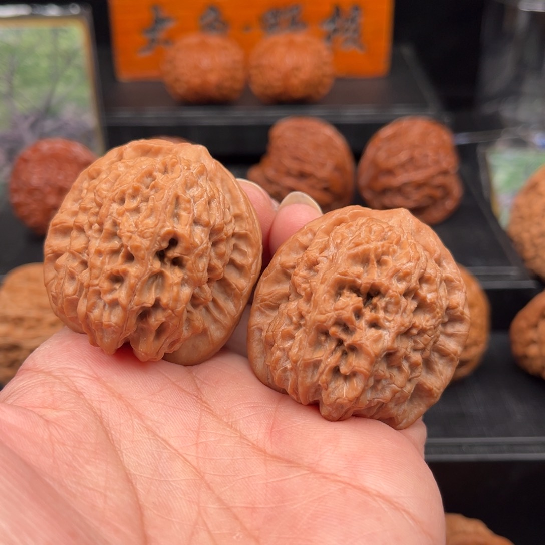 【闪购商品】文玩核桃吊坠马老四40