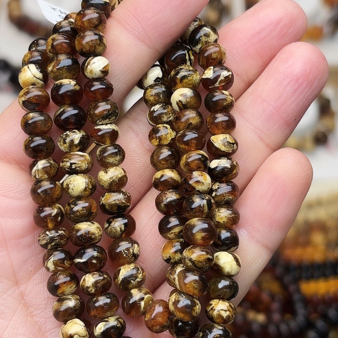 琥珀未镶嵌裸石七90519