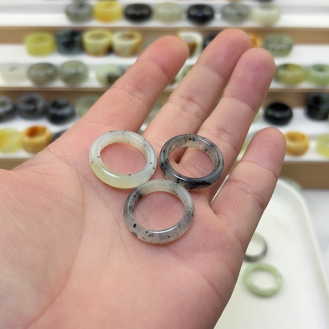 我***呀蛇纹石玉未镶嵌戒指18.3内18.4内18.1内径