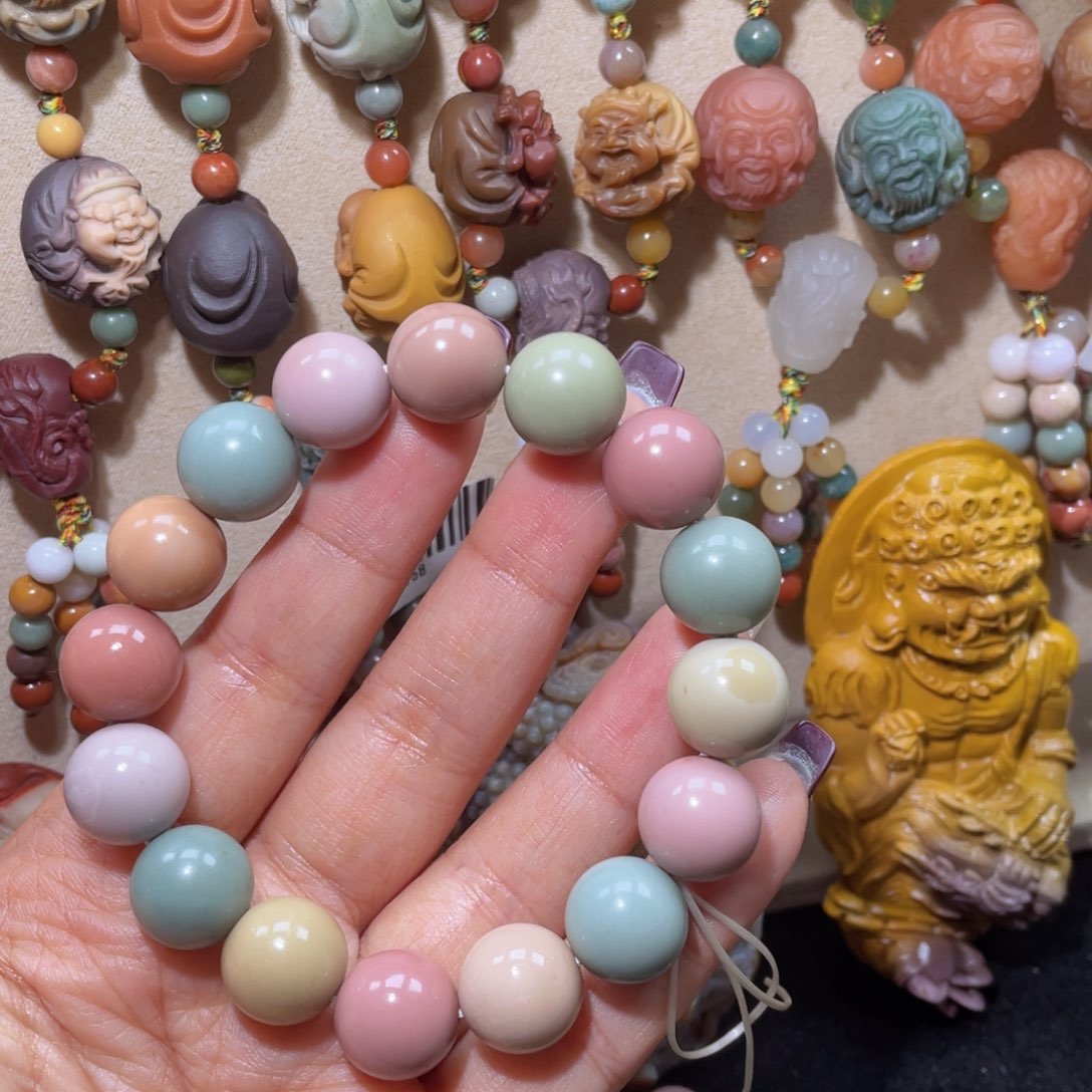 石英质玉手链未镶嵌