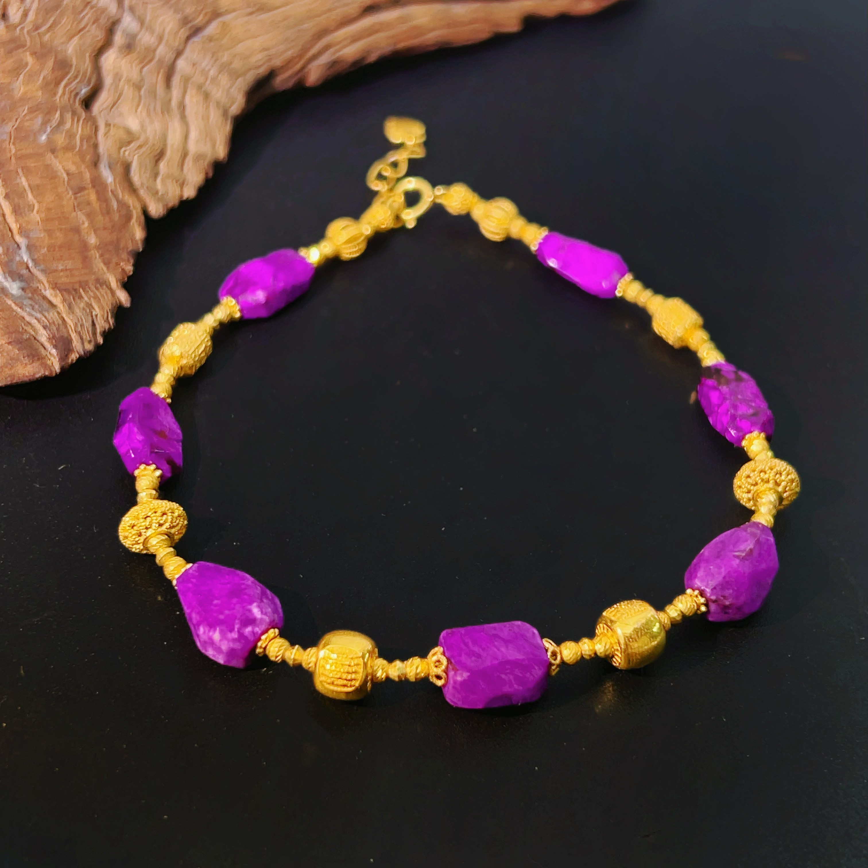 【圣芭黎】18K天然舒俱来手链钻切随型红丝绒多样性发一DD2073