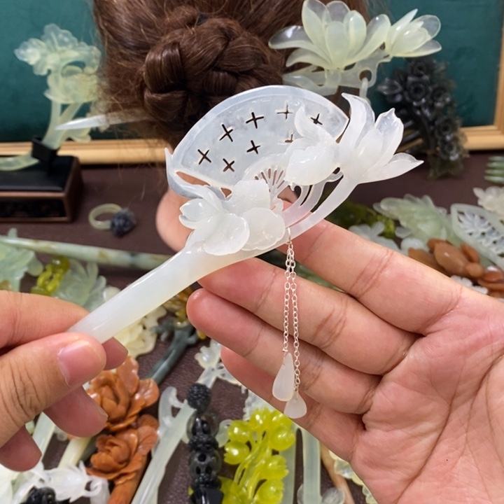 蛇纹石玉发饰未镶嵌