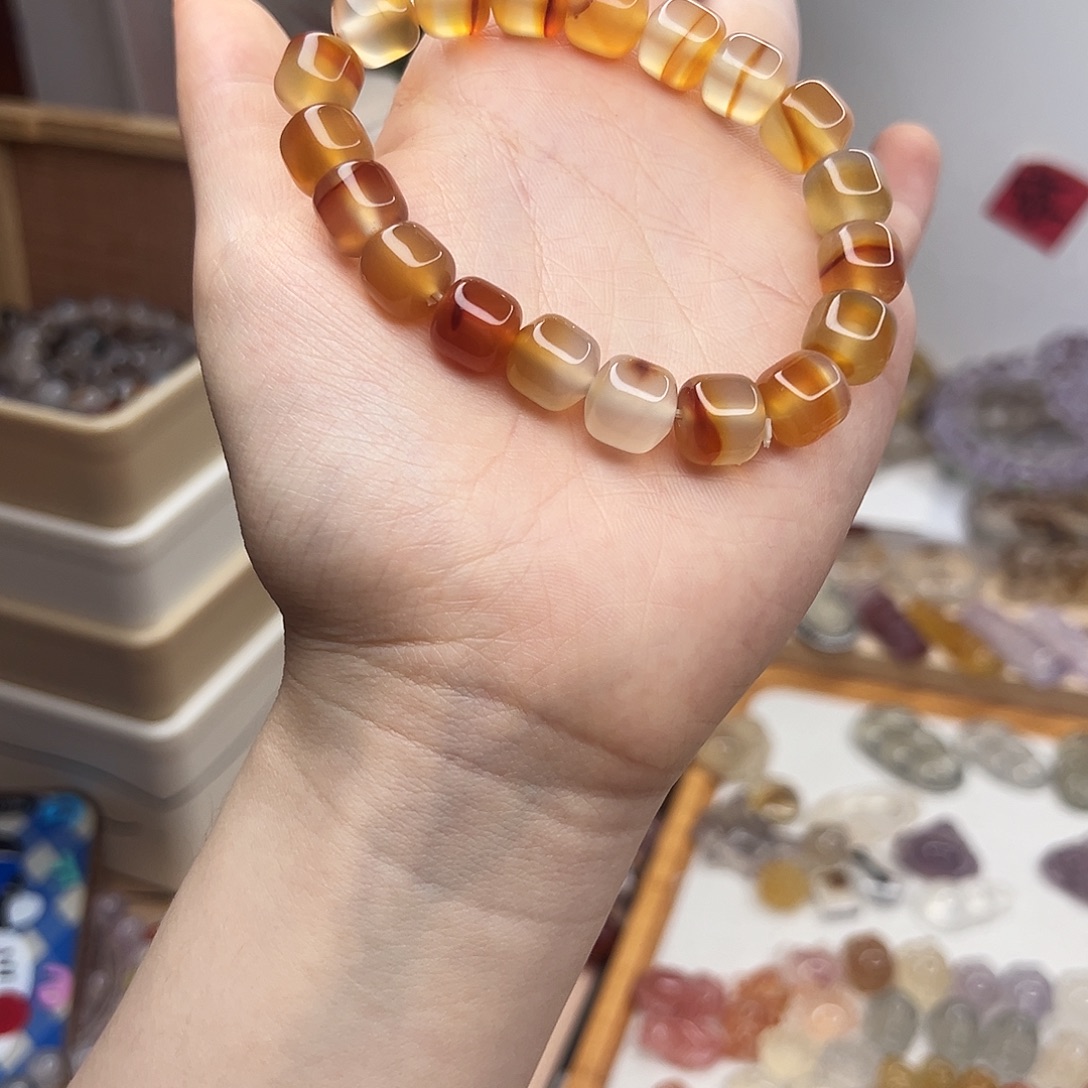 玛瑙/玉髓合金颈饰