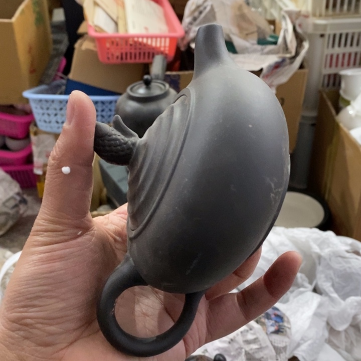 陶瓷艺术品及陶瓷壶