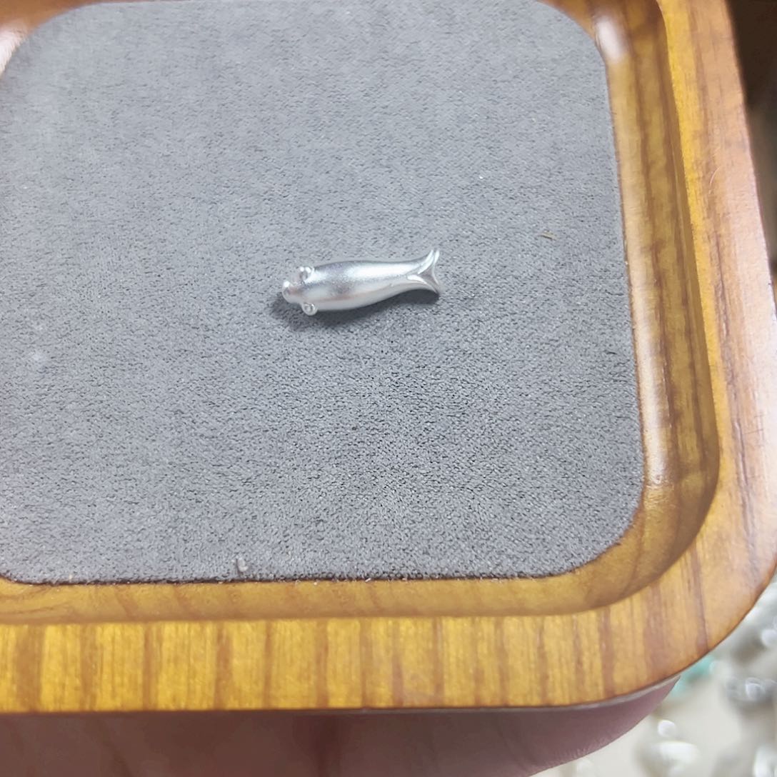 【闪购商品】玻璃足银