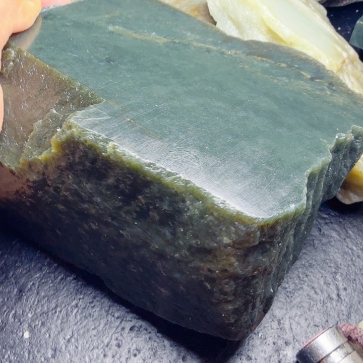 风***景和田玉（糖玉）未镶嵌珠宝奇石