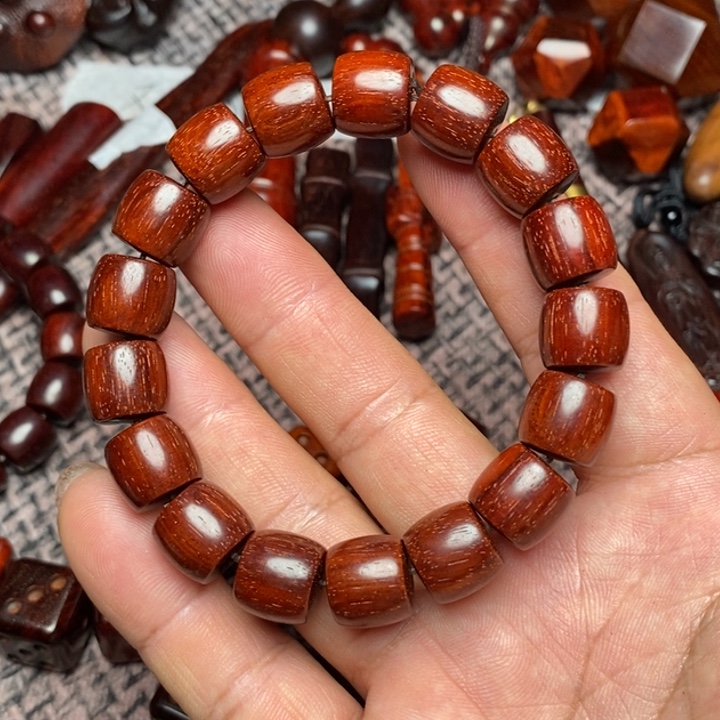 乐***文檀香紫檀（小叶紫檀）手串