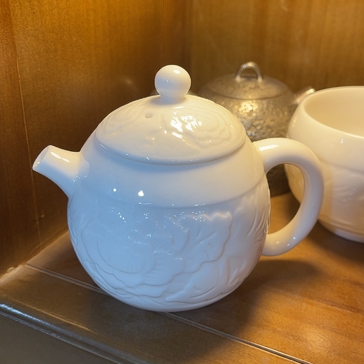 福利待遇多多哦哦哦