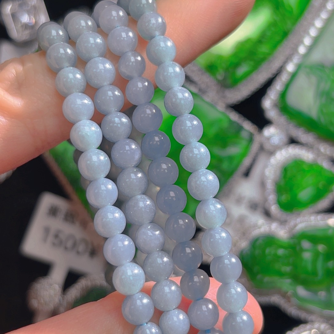 翡翠颈饰未镶嵌珠链