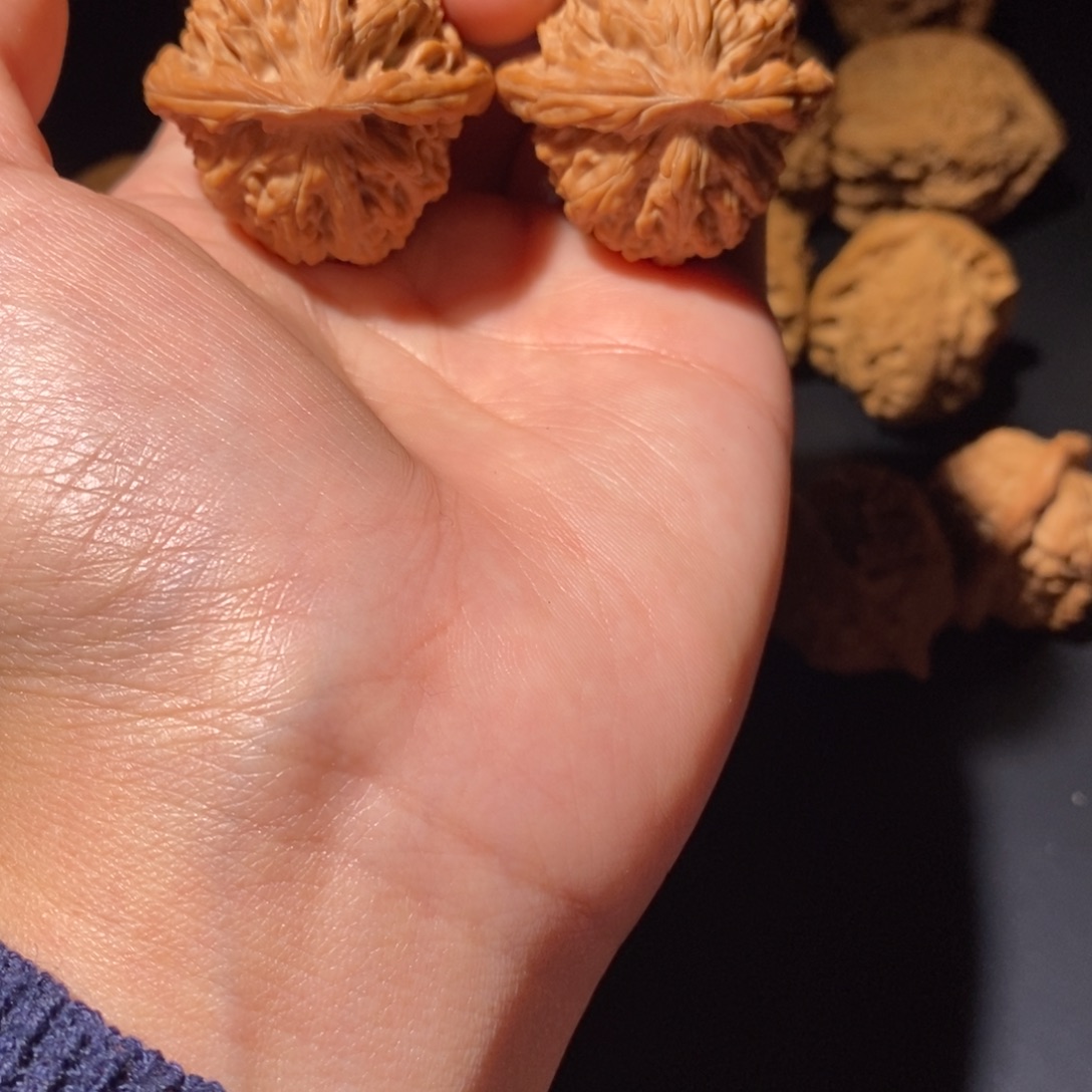 奇***文玩核桃吊坠核老闷
