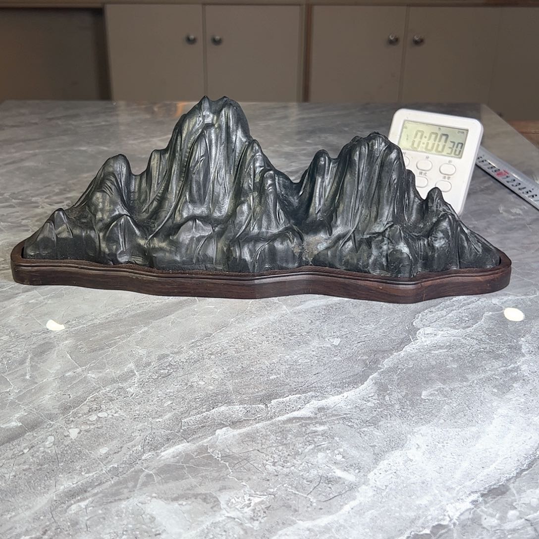 醉***尘灵璧奇石博览会摆件