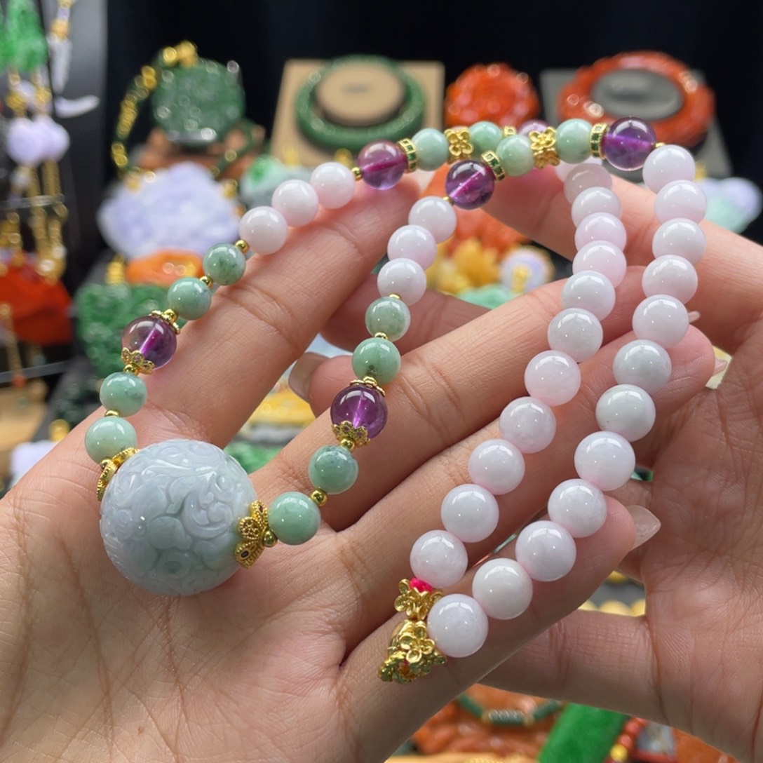 翡翠颈饰未镶嵌代编织