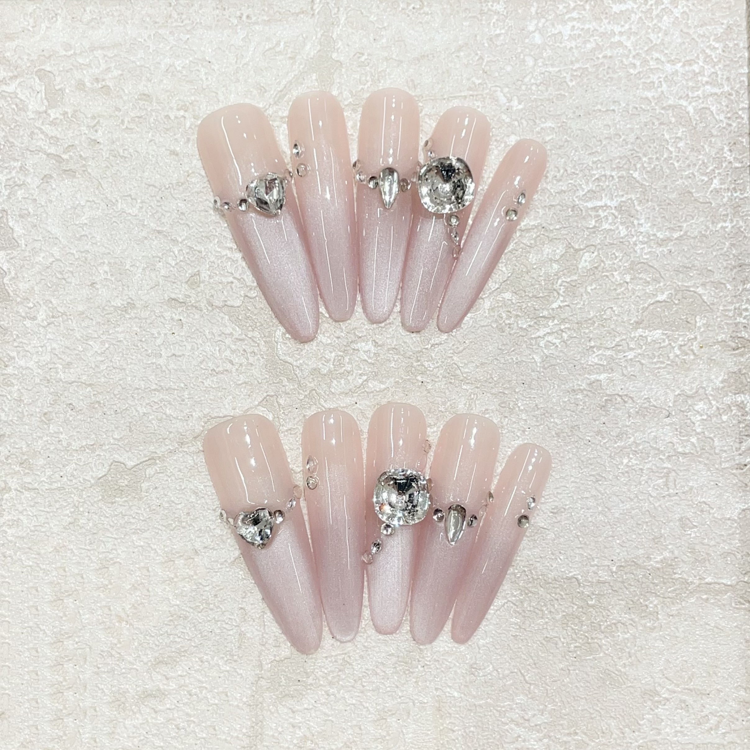 冰透紫粉搭配K9钻点缀简约温柔气质显白百搭纯手工穿戴甲美甲