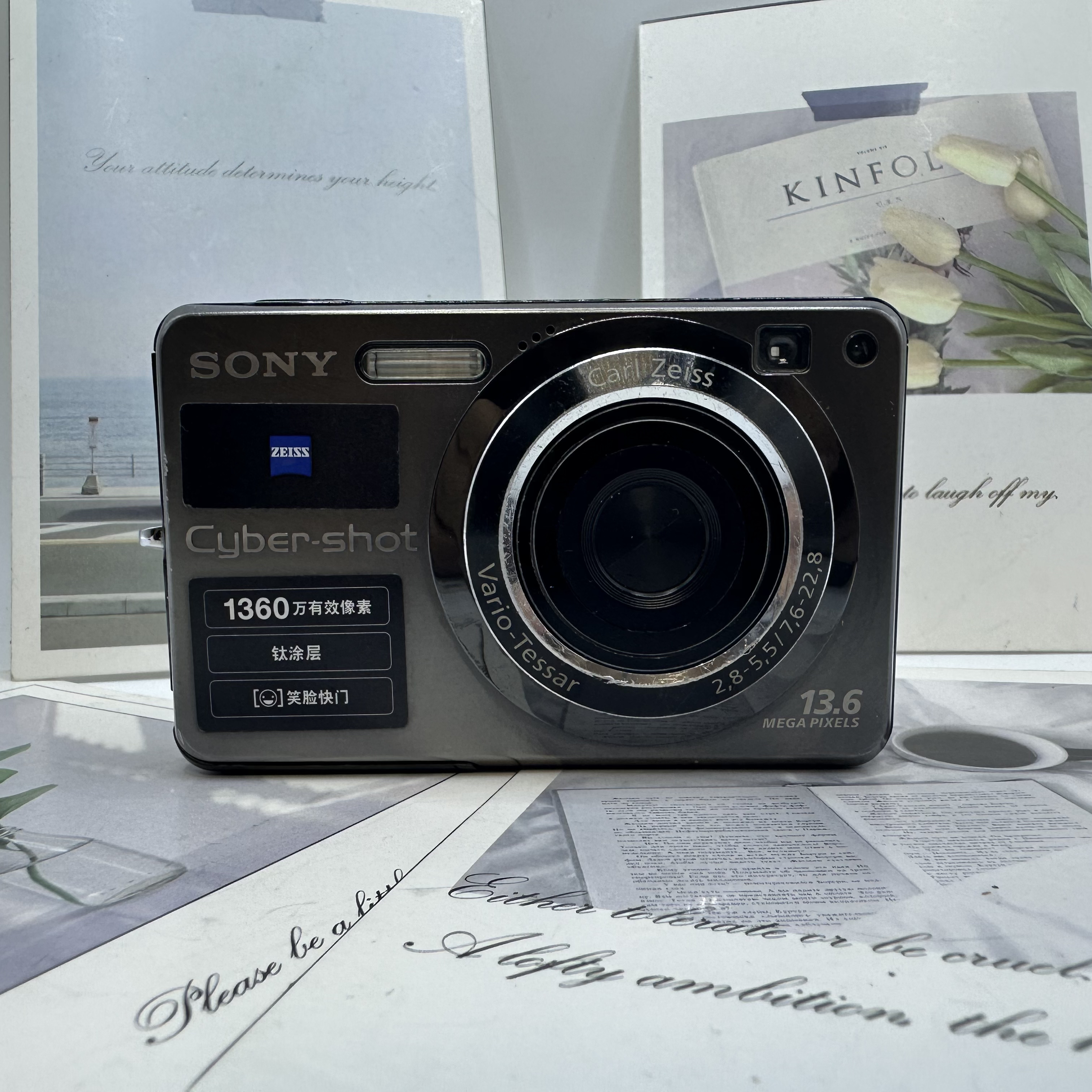 9新 Sony/索尼 w300 1360万像3倍光学变焦数码相机出片清透