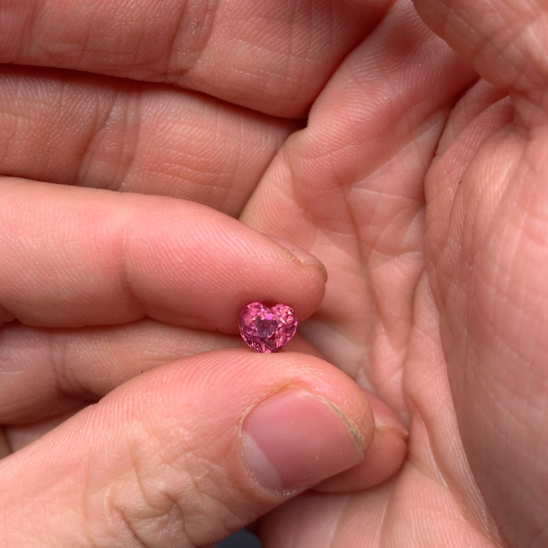 石榴石石榴石未镶嵌