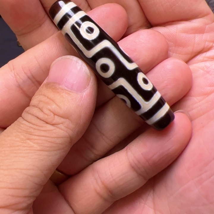 玛瑙/玉髓颈饰未镶嵌陌****)