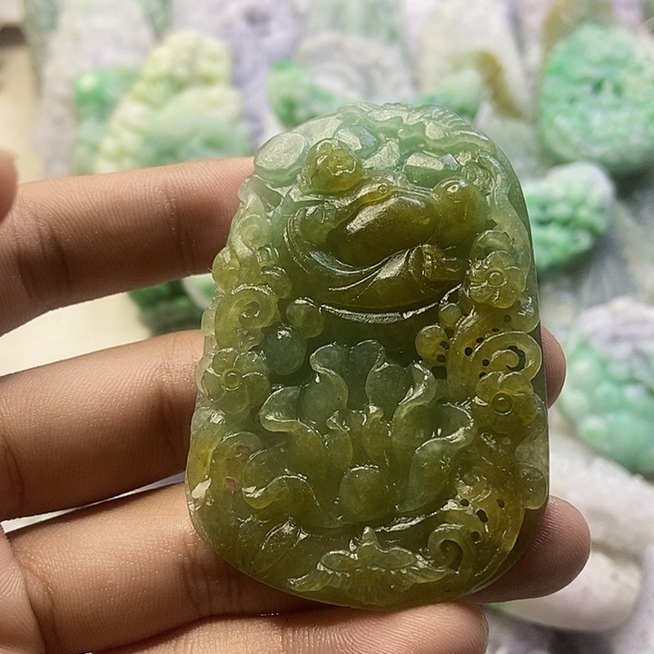 定制翡翠未镶嵌天然翡翠