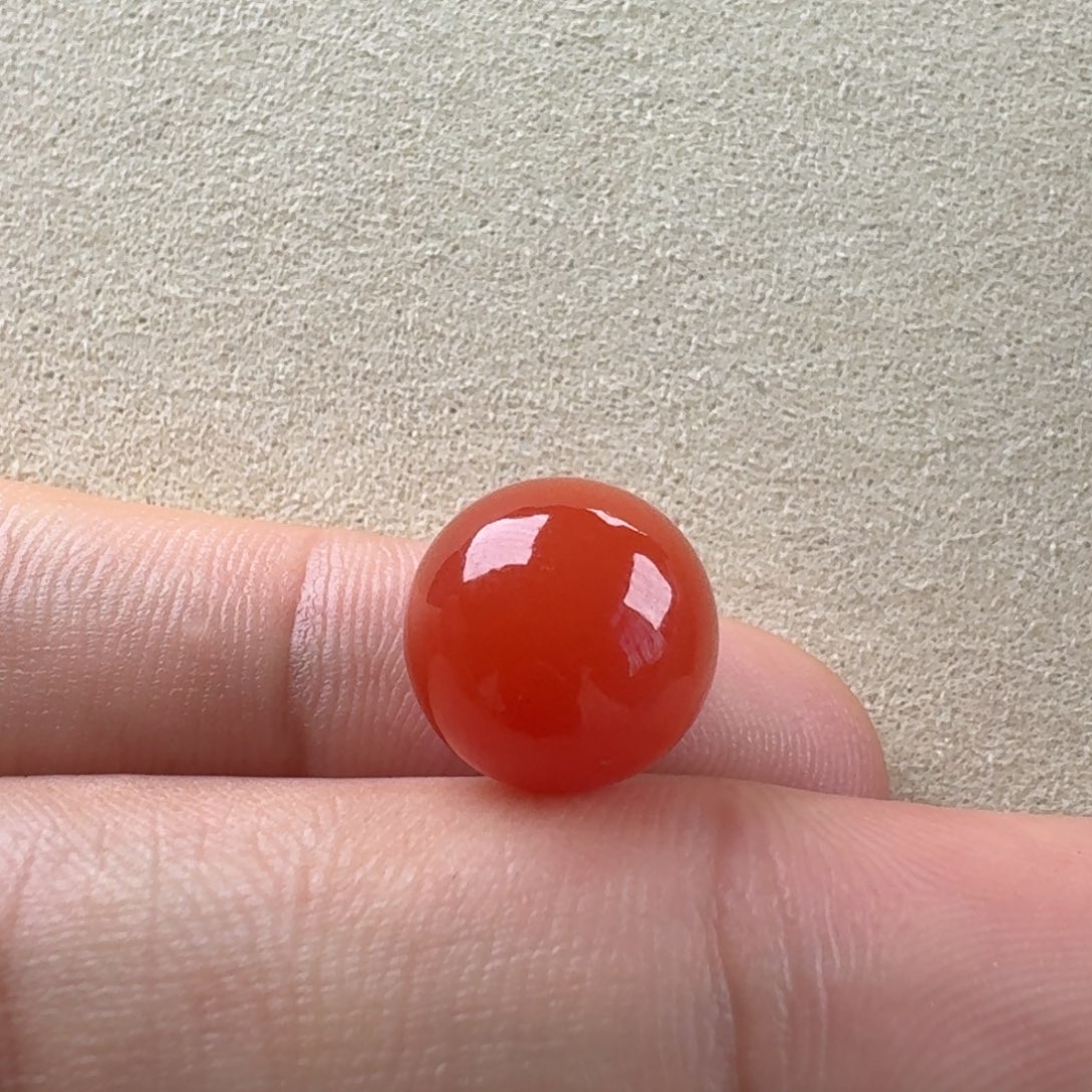 南红玛瑙未镶嵌圆珠11.7