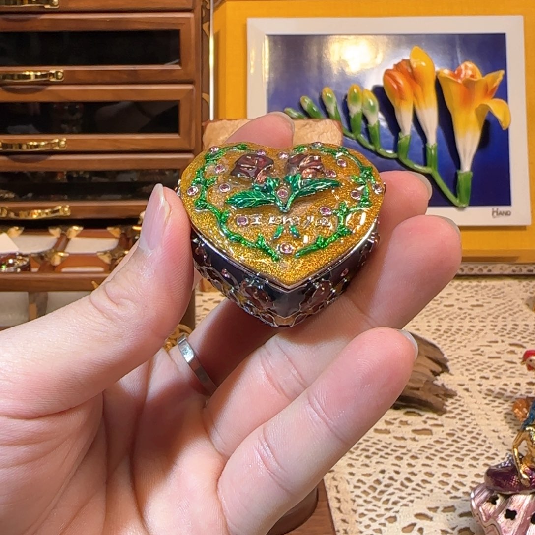 手工制品默认微瑕