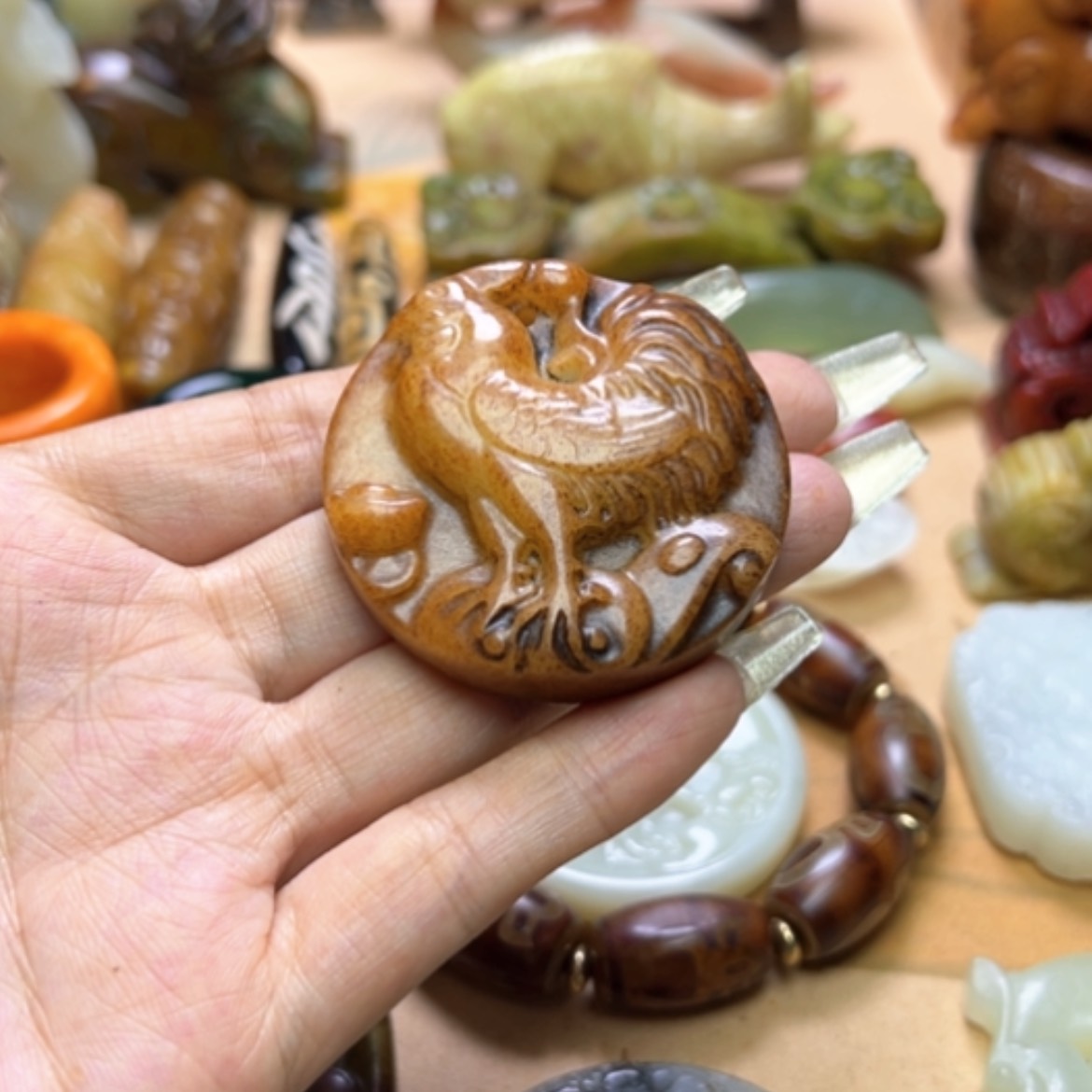 【闪购商品】蛇纹石玉颈饰未镶嵌