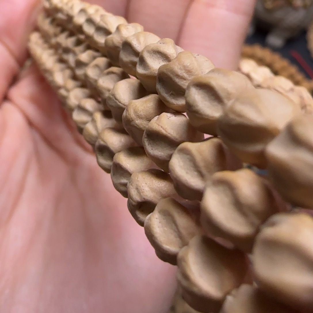 柏香籽/百香籽吊坠雪**M