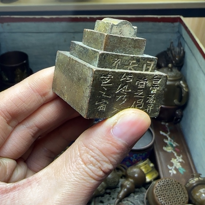 铜器把玩摆件链接