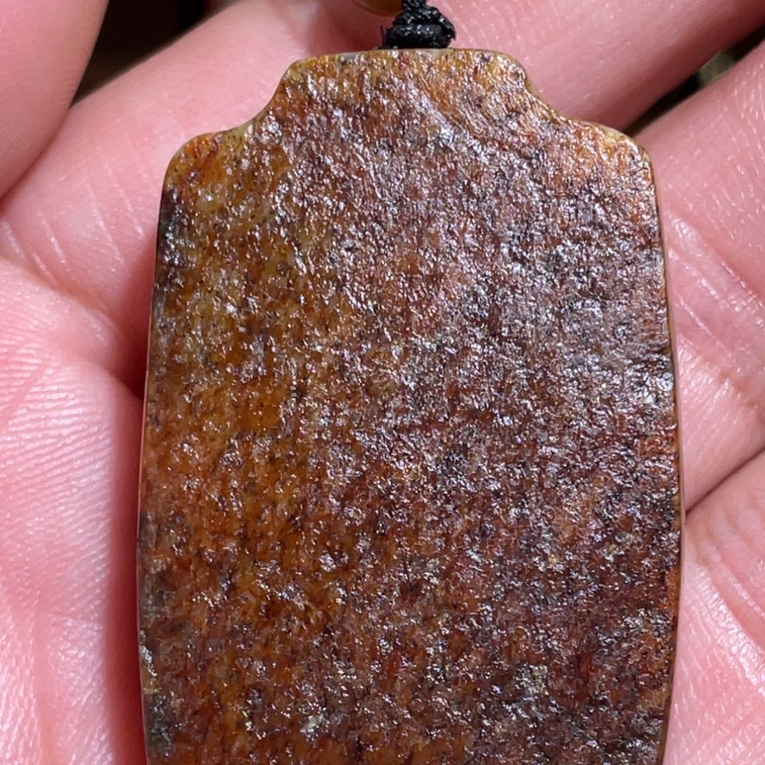 拿***手和田玉未镶嵌颈饰