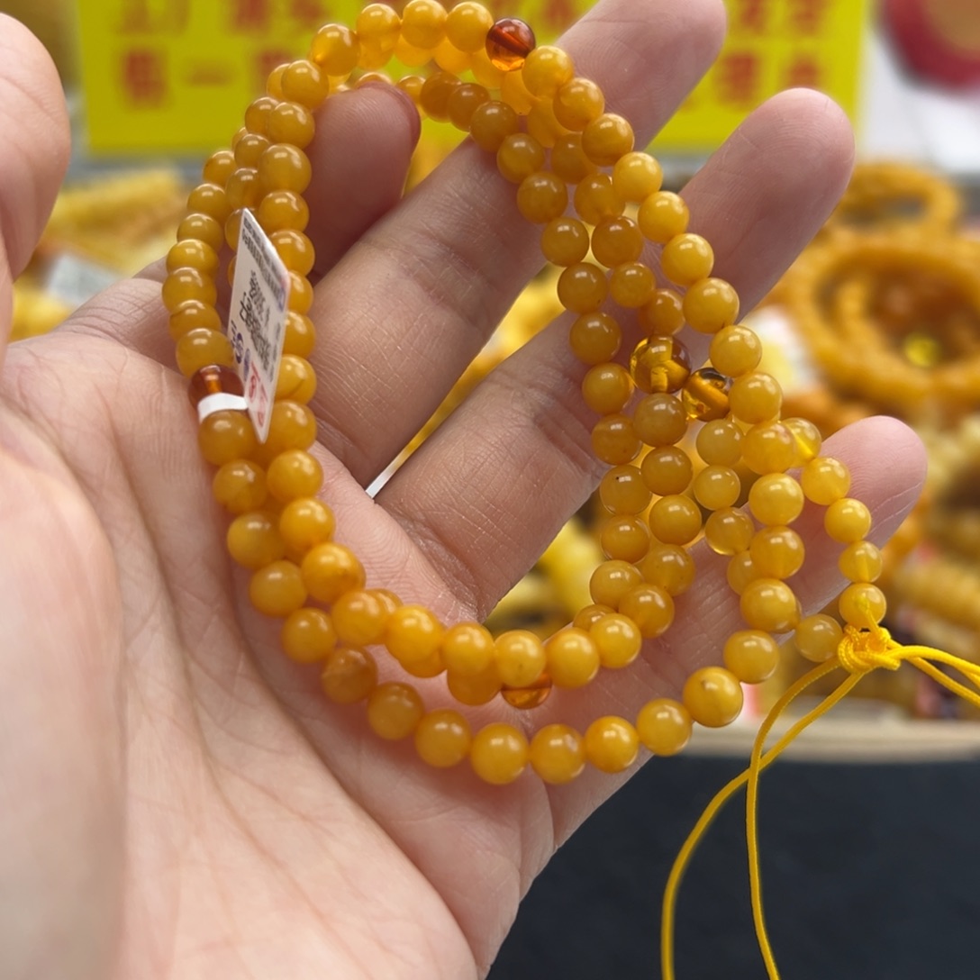 琥珀珠宝奇石未镶嵌