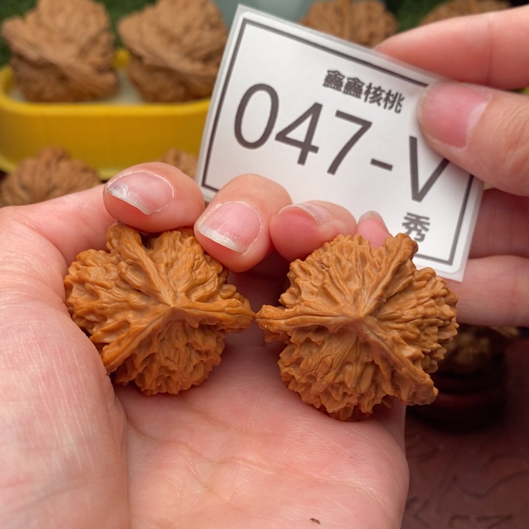 文玩核桃把件盘山奔34