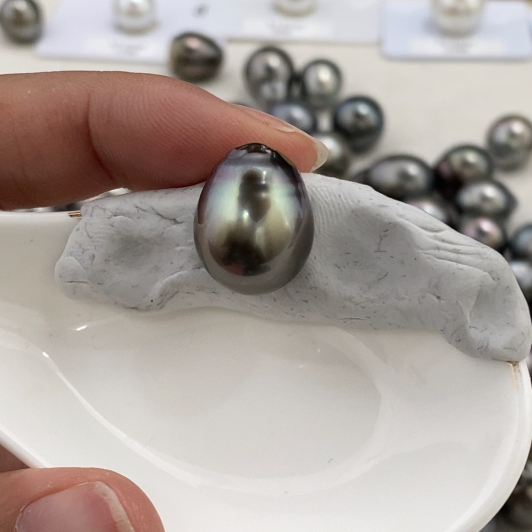 裸珠海水珍珠大溪地巴洛克油亮微瑕13.2m