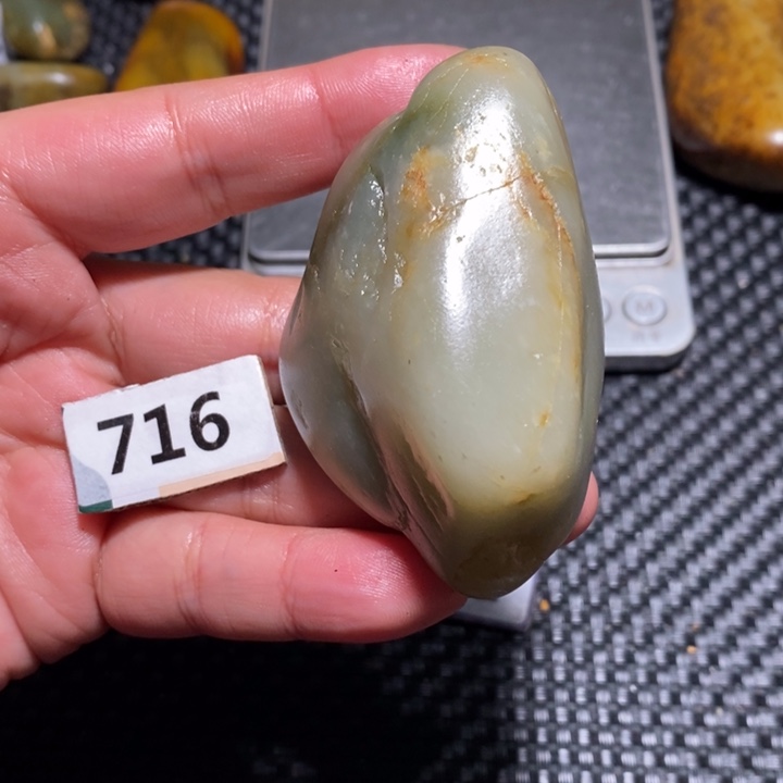 云***外和田玉未镶嵌挂件