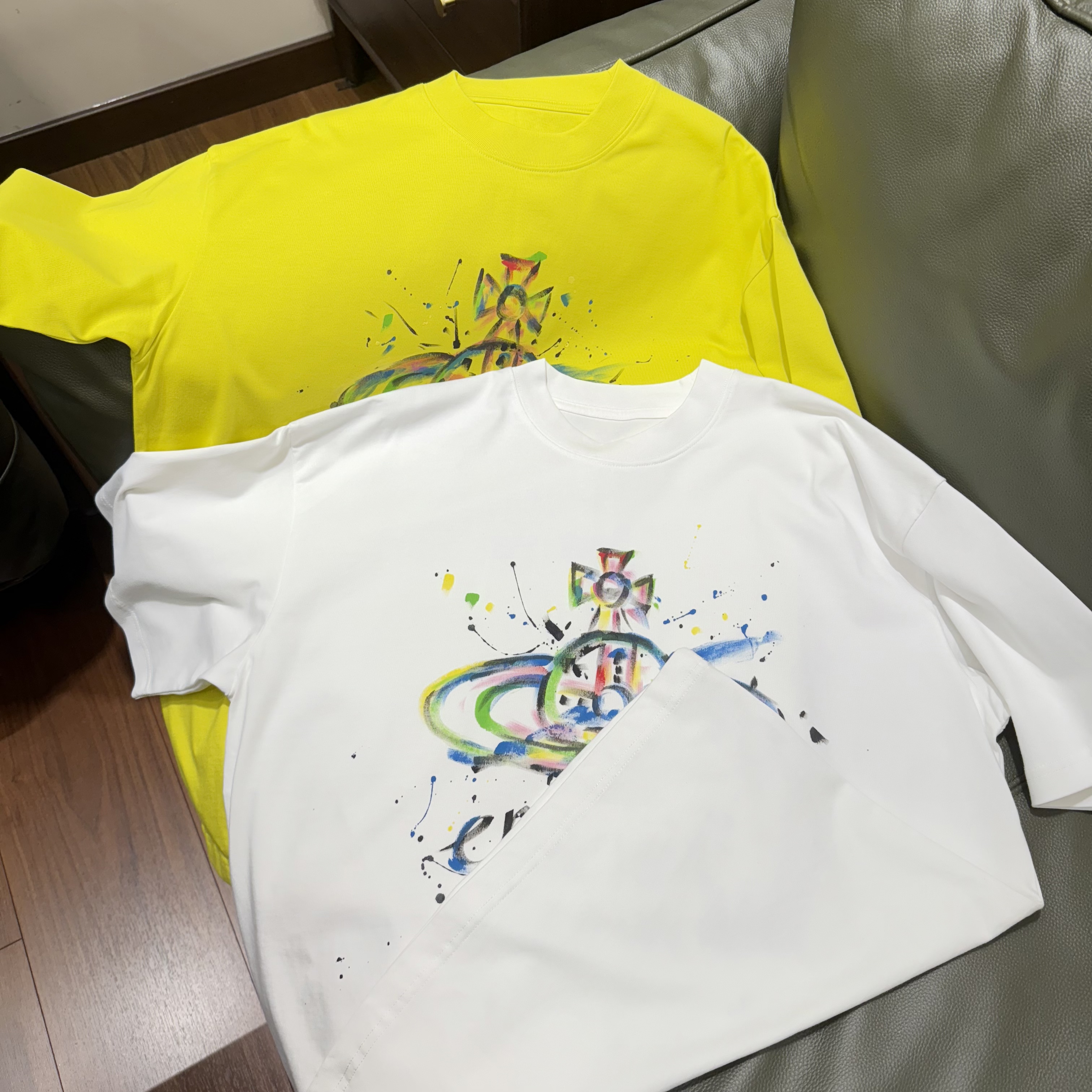 宽松【彩色手绘海王星短袖】男女同款D28252