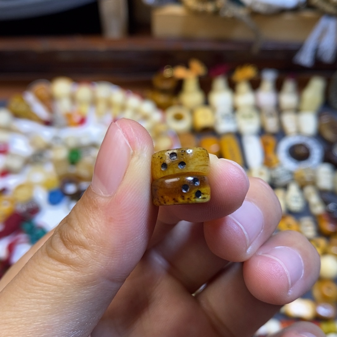 琉璃颈饰配饰隔片