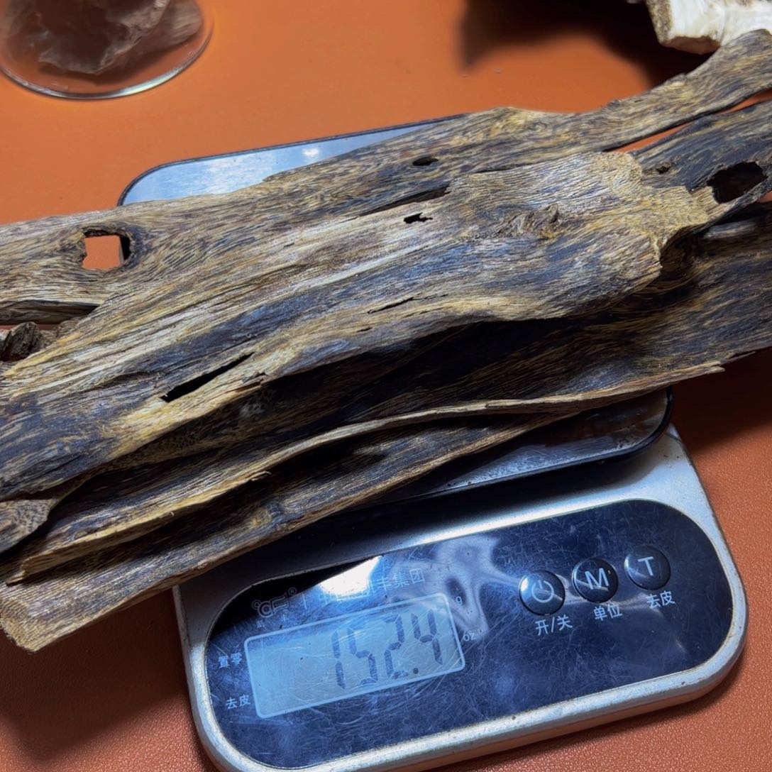 沉香手把件陨*沉香棋楠排油