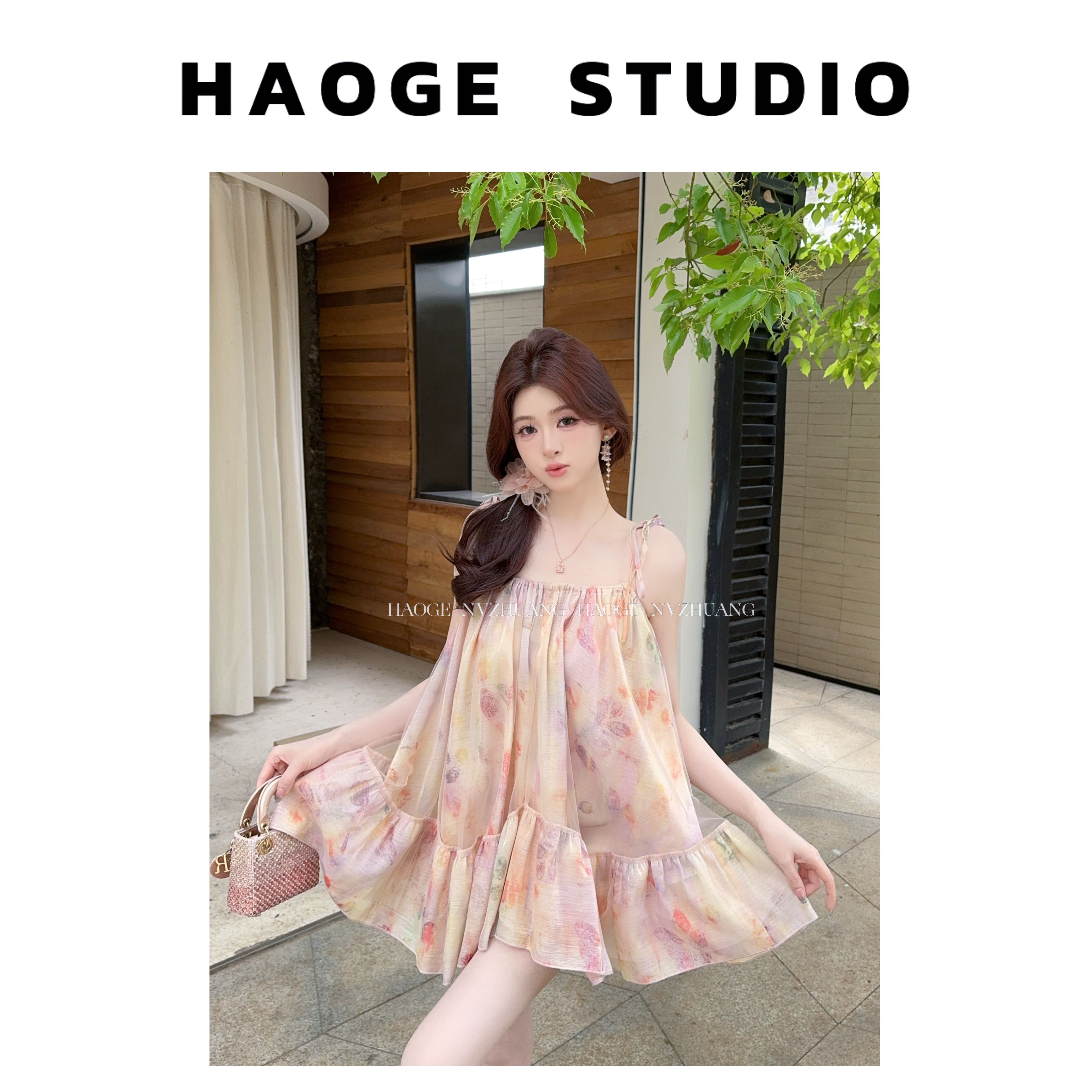 初·Chu●香榭琉光C5SY5206A上衣预显瘦夏季小众碎花甜美版设计感