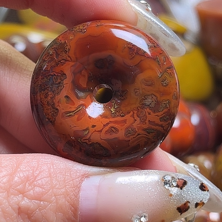 玛瑙/玉髓未镶嵌吊坠